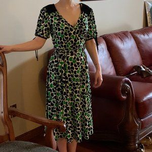 Green pattern summer dress